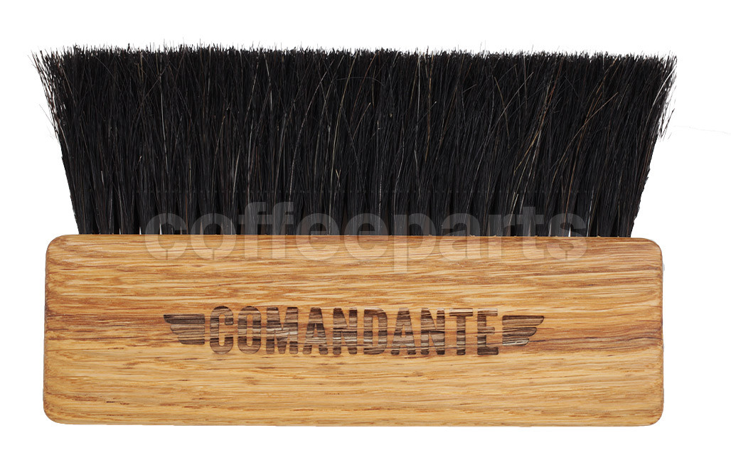 Comandante No. 02 Barista Brush : Oak Wood