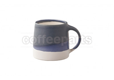 Kinto 320ml Porcelain Mug : Navy and White